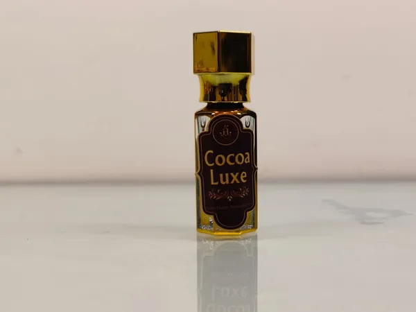 Cocoa_Luxe_Perfume_And_Oud_Blanc_Perfume