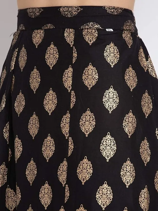 White_Black_Premium_Ethnic_Skirt_And_Top_Set_For_Women