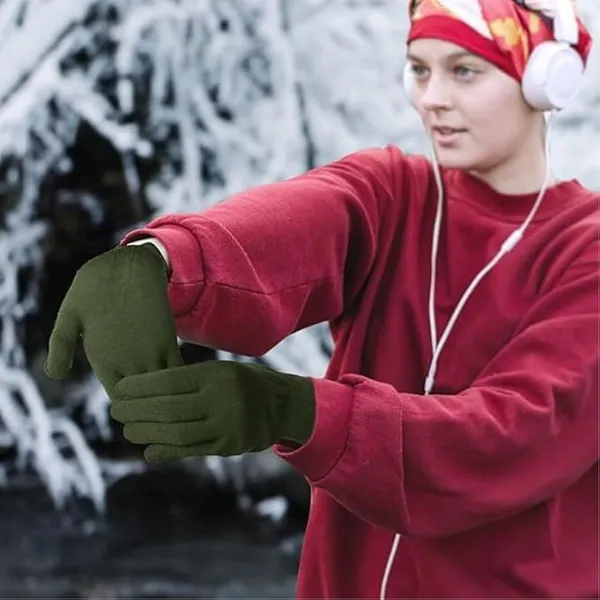 Green_Premium_Woolen_Knitted_Hand_Gloves_For_Adults_(Pack_Of_2)
