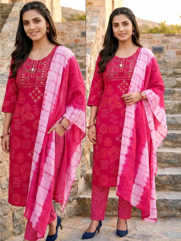 Women’s_Elegant_Foil_Print_Kurta_Set_with_Dupatta_(Pink)