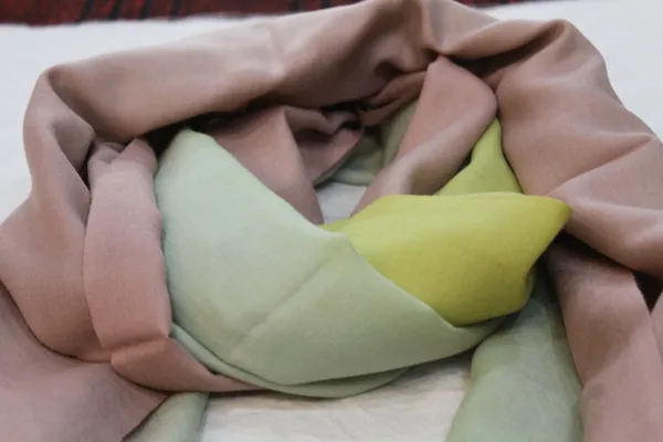 Ombre_Shaded_Kashmiri_Shawl_For_Women