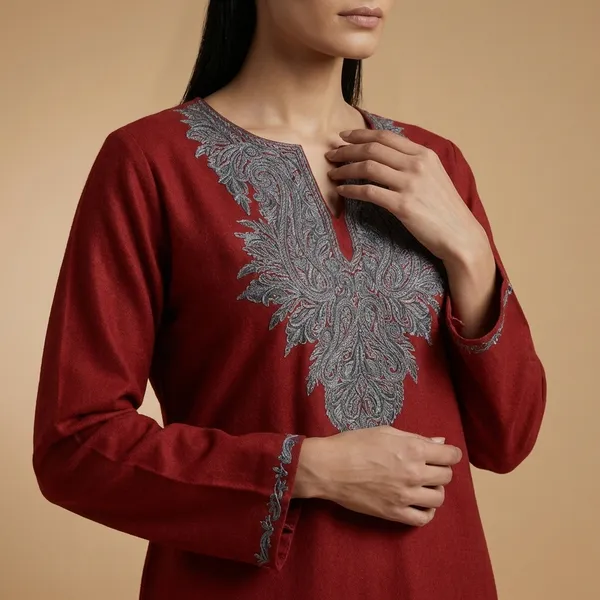Elegant_Maroon_Ethnic_Kurti_With_Silver_Embroidery