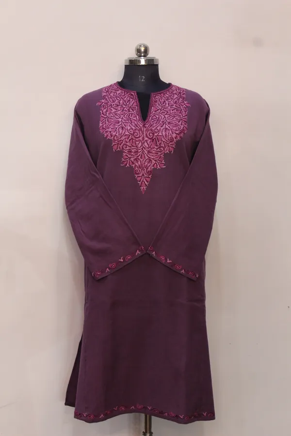 Purple_Georgette_Embroidered_Kashmiri_Pharan