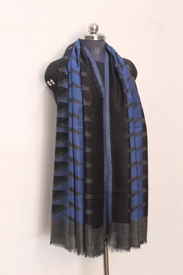 Black_And_Blue_Striped_Shawl_Or_Scarf_For_Women