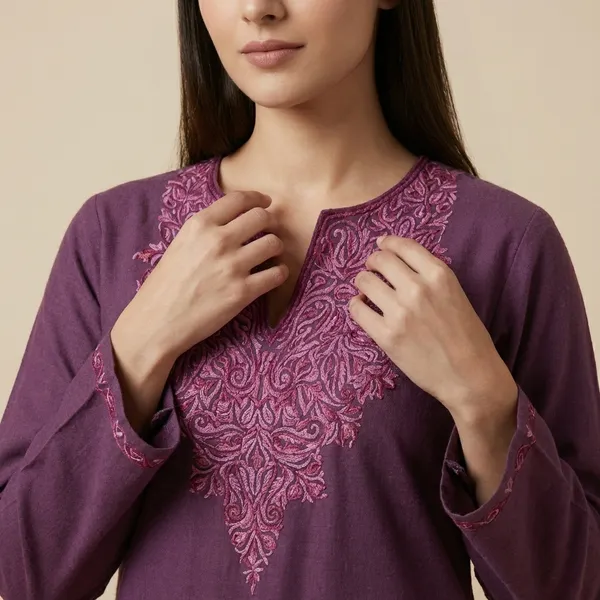 Purple_Georgette_Embroidered_Kashmiri_Pharan