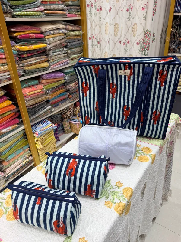 Large_lobster_tote_Pouch_Combo