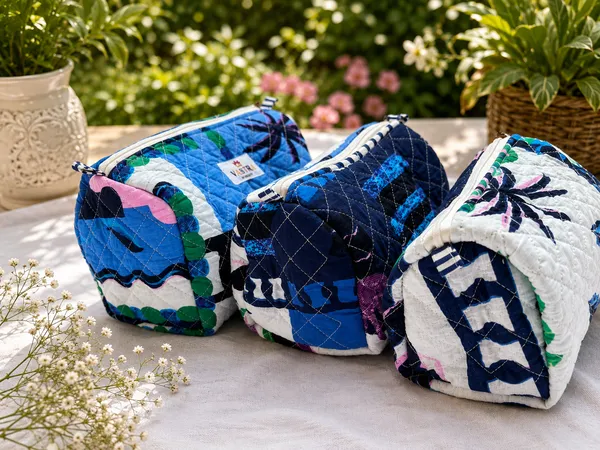 Blue_Palm_Garden_Pouch_Set_