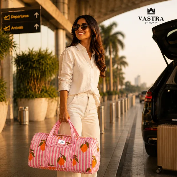 Lemon_Pink_Stripes_Duffle_Bag