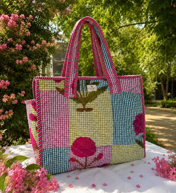 Medium_Floral_Botanical_Checked_Tote_Bag_