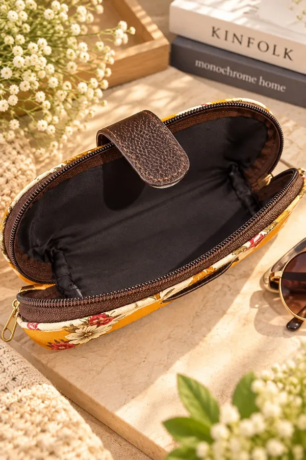 Rust_Orange_Floral_Cotton_Handblocked_Structured_Sunglass_Case