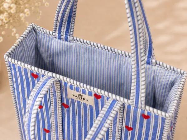 Sky-Blue_Heart_Striped_Handblocked_Cotton_Quilted_Tote_Bag_For_Women_(Small)