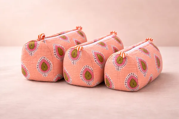 Peach_Red_Buti__Handblocked_Quilted_Cotton_Pouch_Set_of_3