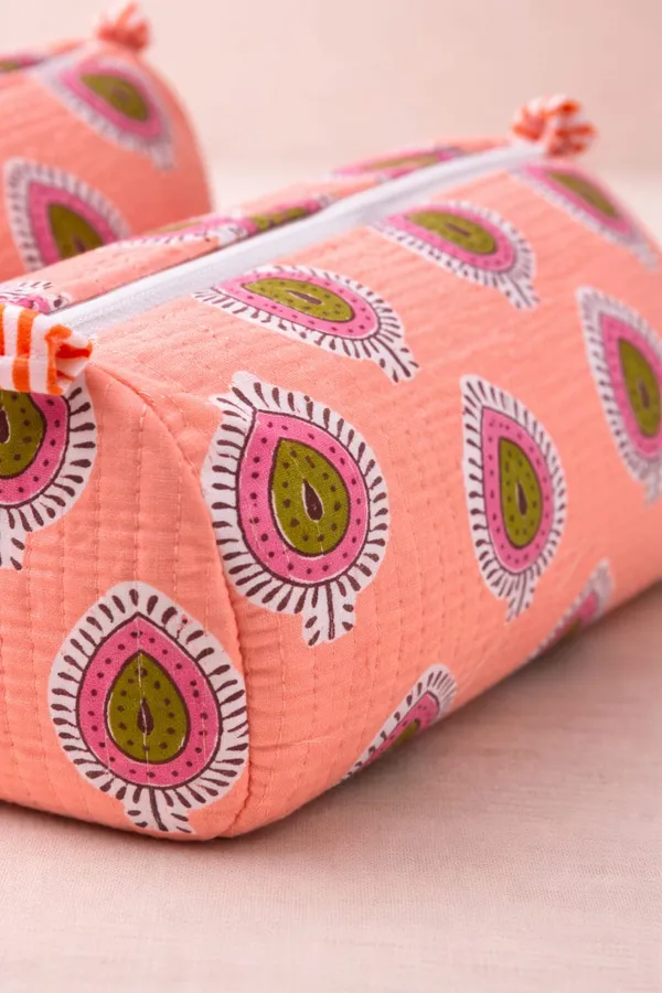 Peach_Red_Buti__Handblocked_Quilted_Cotton_Pouch_Set_of_3