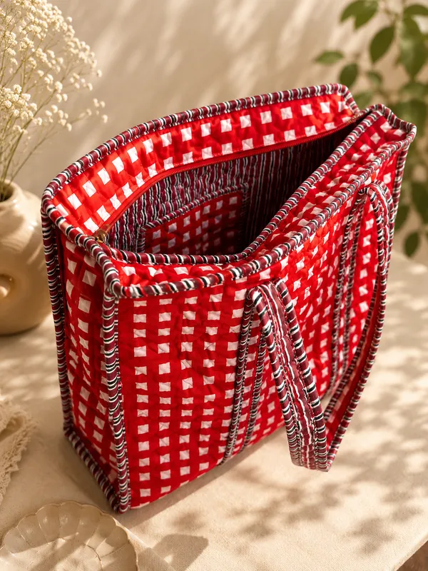 Red_Gingham_Cotton_Quilted_Tote_Bag