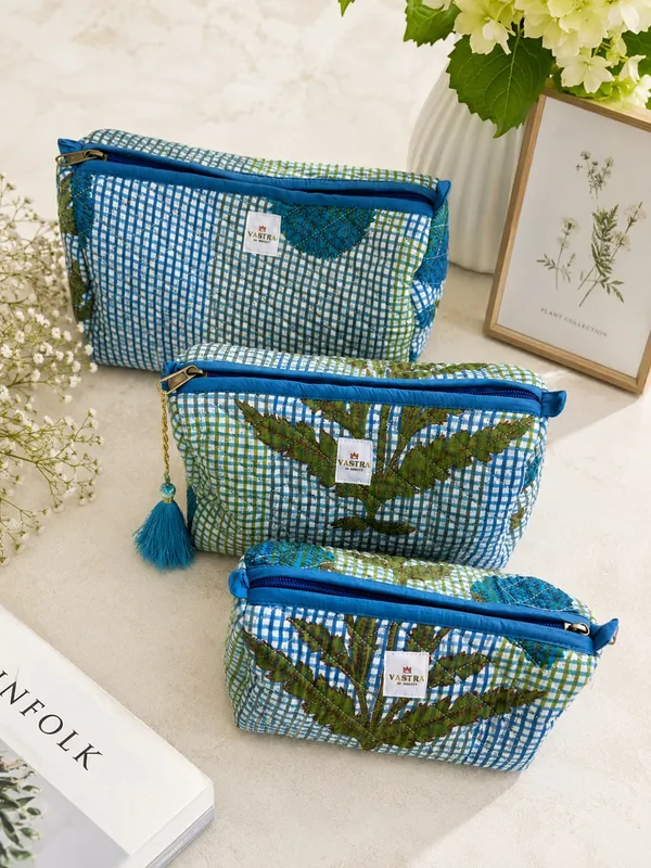 Blue_Leafy_Check_Pouch_Set