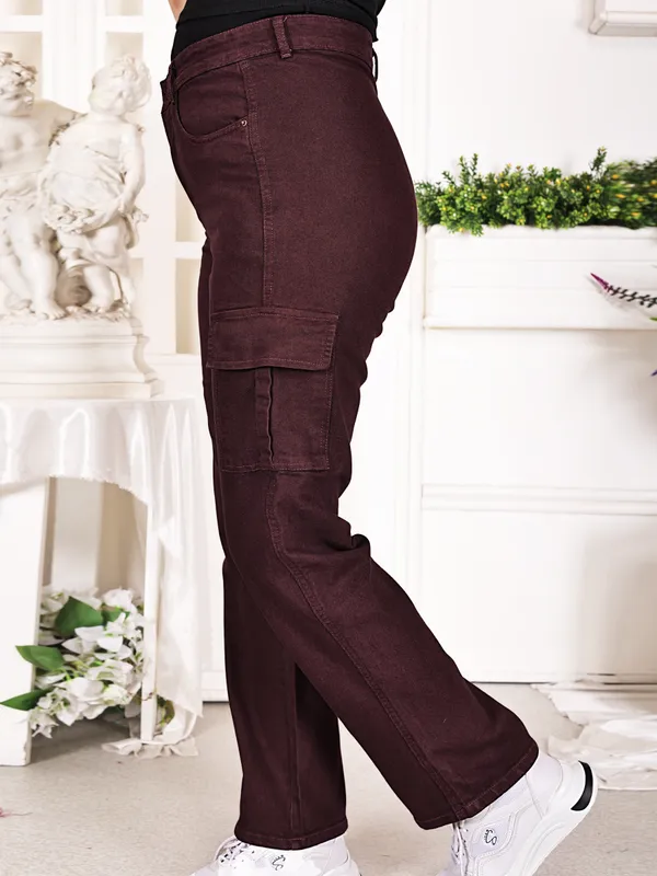Maroon_Cotton_Cargo_Pants_For_Women
