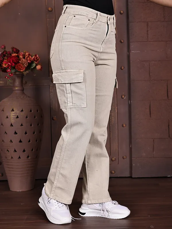 Beige_Denim_Cargo_Pants_For_Women