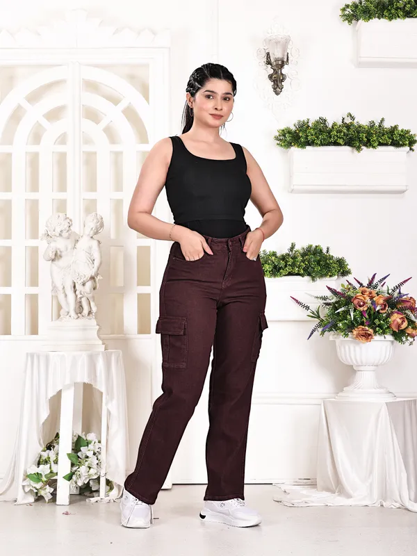 Maroon_Cotton_Cargo_Pants_For_Women