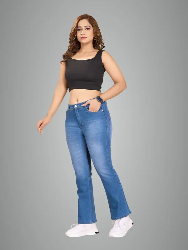 Light_Blue_Denim_Jeans_For_Women