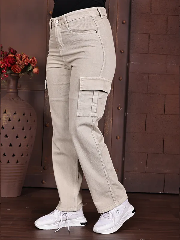 Beige_Denim_Cargo_Pants_For_Women