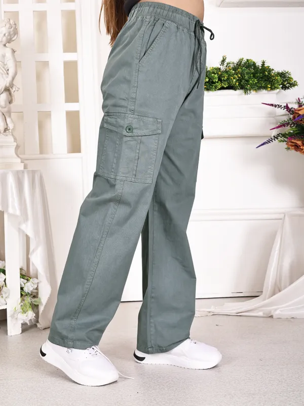 Sage_Green_Cotton_Cargo_Pants_For_Women