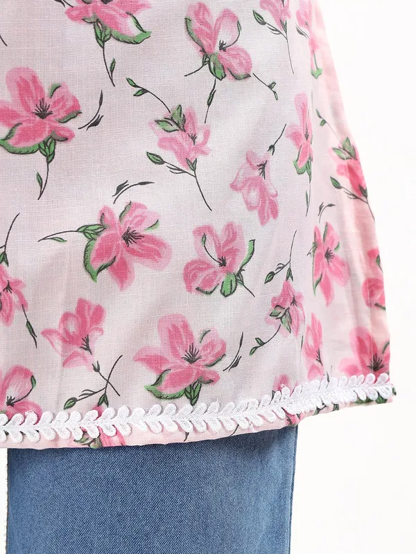 Pink_Floral_Halter_Neck_Cotton_Top_For_Women