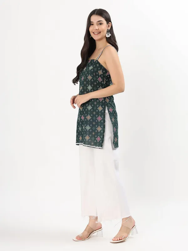 Green_And_Pink_Printed_Strappy_Cotton_Top_For_Women_Pack_Of_2