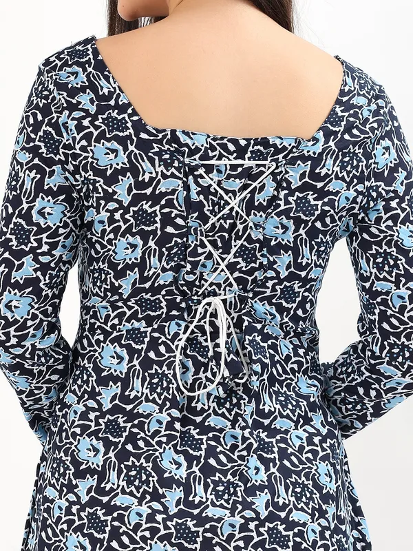 Navy_Blue_Floral_Printed_Cotton_Kurti_For_Women