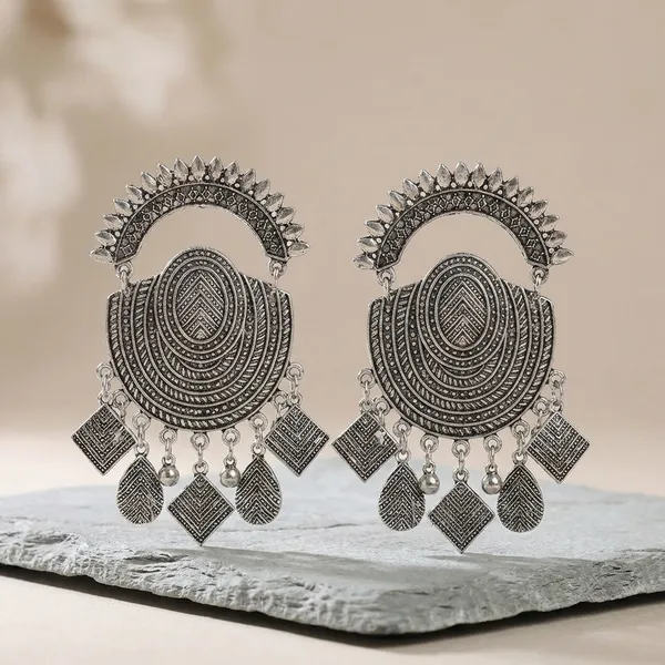 Multicolor_Metal_Oval_Shaped_Oxidized_Earrings_For_Women