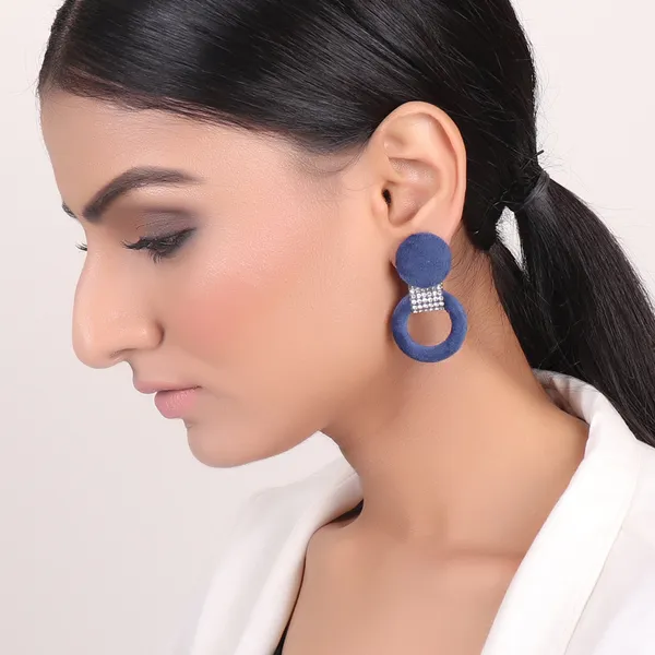 Blue_Stone_Infinity_Loop_Fashion_Earrings_For_Women