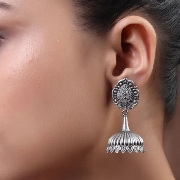 Multicolor_Brass_The_Crown_Brass_Silver_Look_Alike_Earring_For_Women