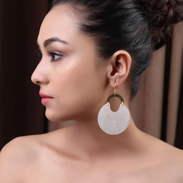 Gold_And_White_Gold_The_Moon_Crescendo_Earring_For_Women