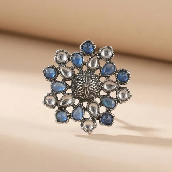 Multicolor_Metal_The_Pearl_Hive_Studs_For_Women
