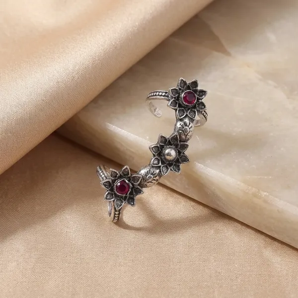 Multicolor_Brass_The_Primal_Vine_Earcuff_With_Stone_For_Women