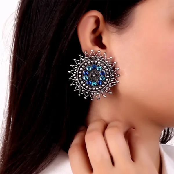 Multicolor_Metal_Bold_Flower_Studs_For_Women
