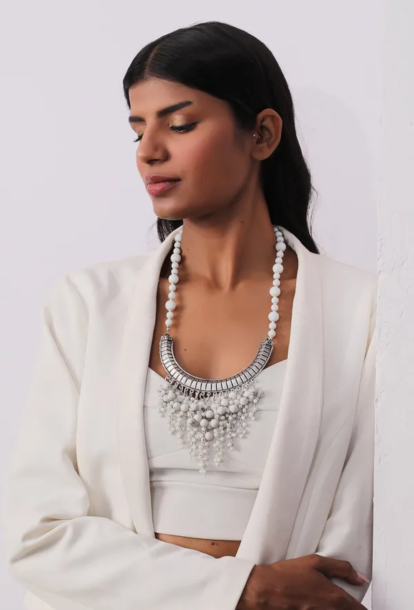 Multicolor_Metal_The_Hasli_Beaded_Panicle_Necklace_For_Women
