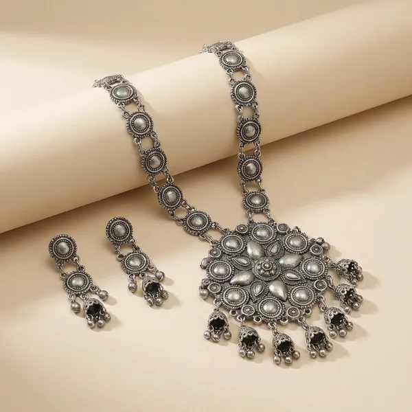 Multicolor_Metal_Metal_Inscribed_Sikka_Necklace_Set_For_Women