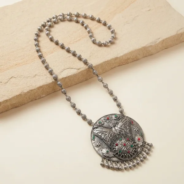 Multicolor_Metal_The_Groovy_Metallic_Butterfly_Necklace_Set_Stone_For_Women