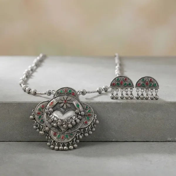 Multicolor_Metal_The_Gutsy_Metallic_Trinky_Heart_Necklace_Set_Stone_For_Women