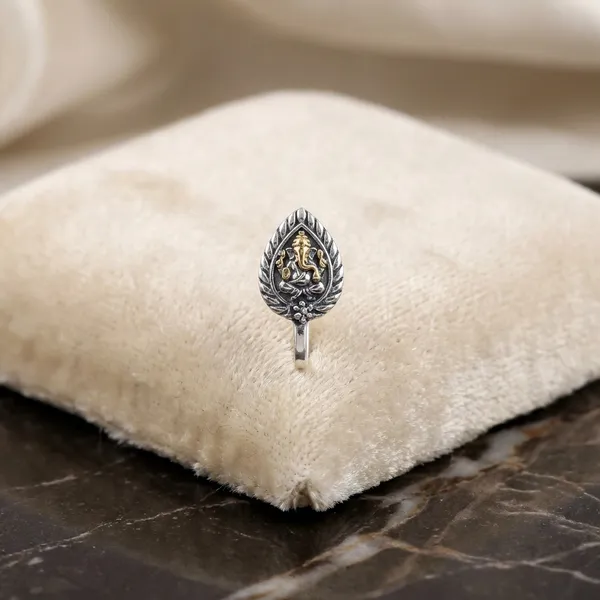 Multicolor_Silver_Traditional_Nose_Pindual_Tone_For_Women