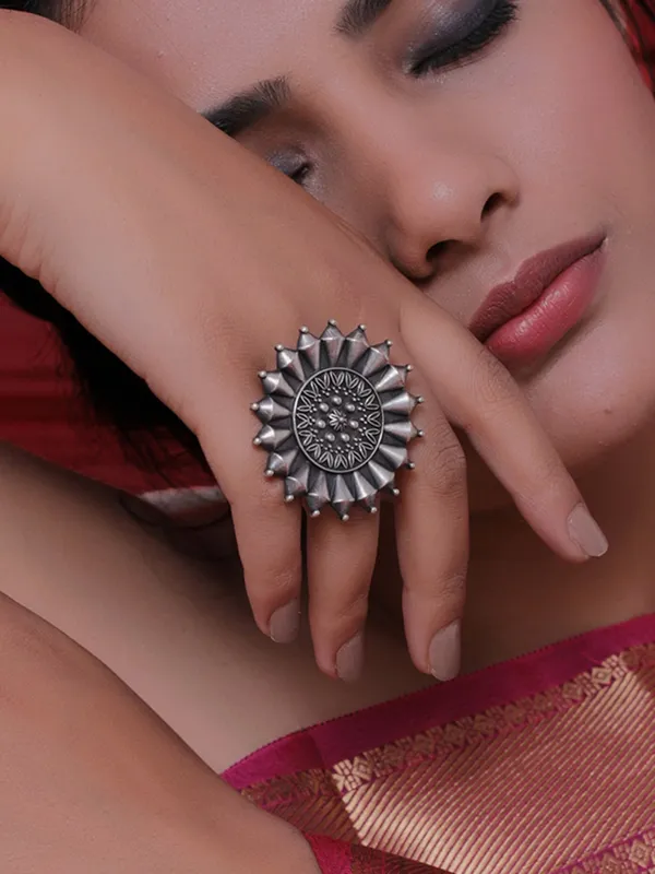 Silver_And_Red_Brass_The_Flowery_Cone_Brass_Ring_For_Women