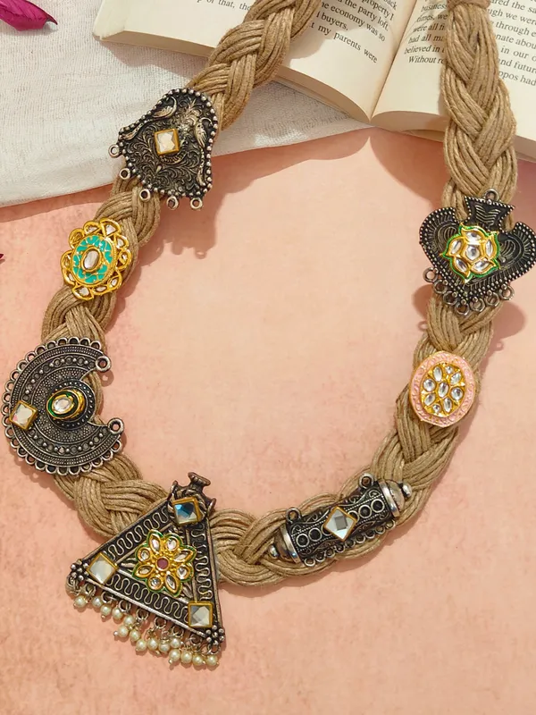Multicolor_Metal_The_Metal_Imprint_Jute_Necklace_For_Women
