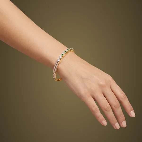 Gold_White_Cubic_Zirconia_Bracelet_For_Women