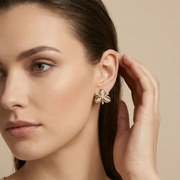 White_Cubic_Zirconia_Studs_Earrings_For_Women