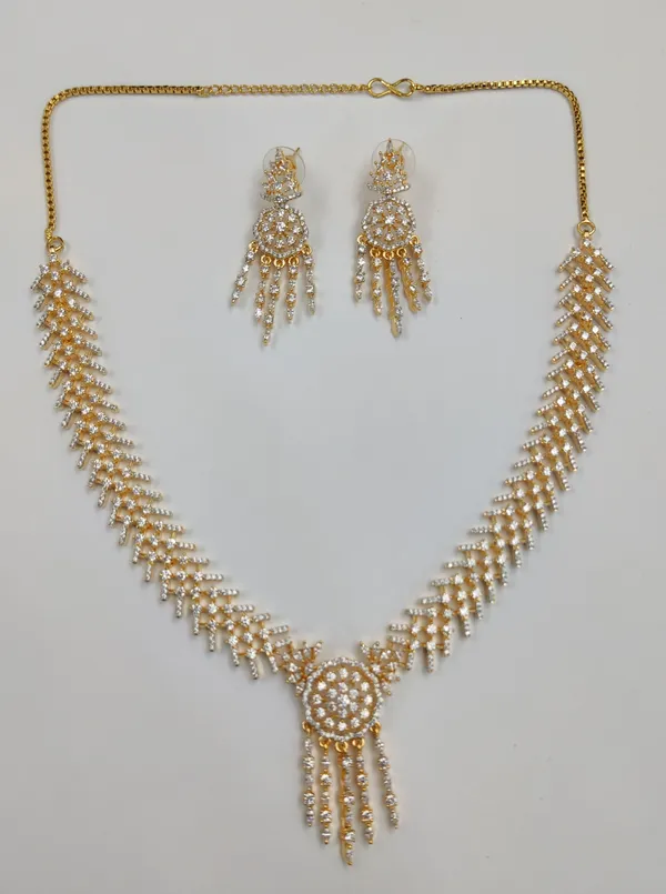White_Cubic_Zirconia_Necklace_Set_For_Women
