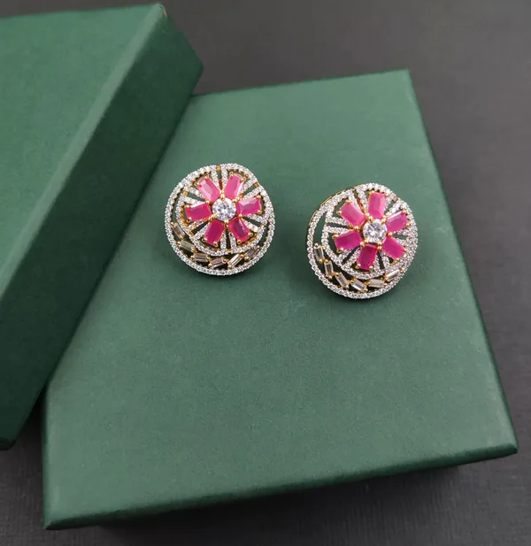 Pink_And_Silver_Cubic_Zirconia_Locket_Set_For_Women