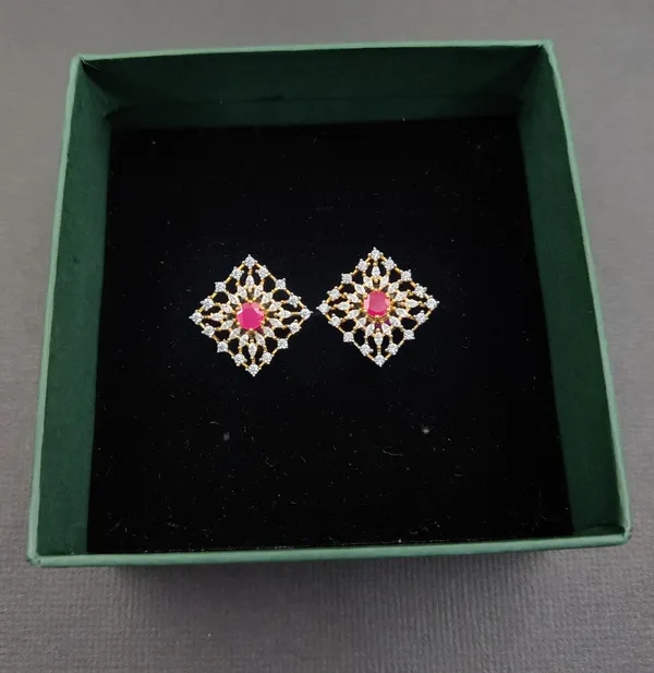 Pink_And_White_Cubic_Zirconia_Studs_Earrings_For_Women