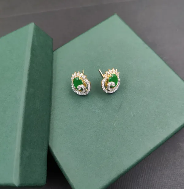 Green_Cubic_Zirconia_Locket_Set_For_Women