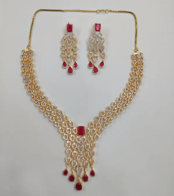 Gold_And_Clear_Cubic_Zirconia_Necklace_Set_For_Women