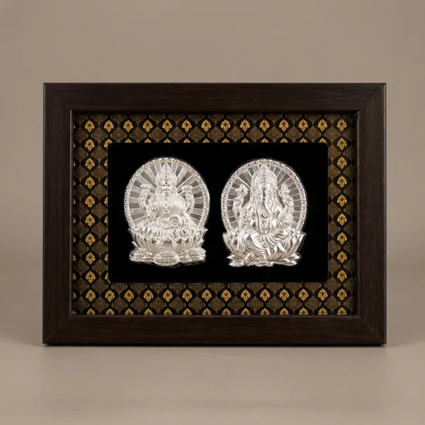 Silver_Embossed_Lakshmi_Ganesha_Photo_Frame_Medium_Double